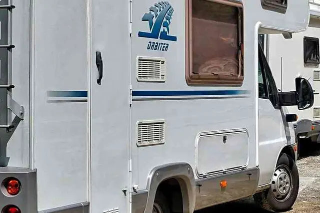 Area Sosta Camper - Tavernola