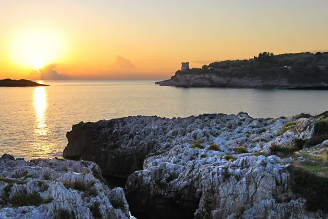 Die schönsten Campingplätze in Salerno — mit Camping Nessuno im Fokus