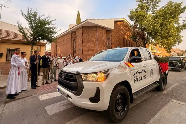 Aparcamiento día y noche sin servicios