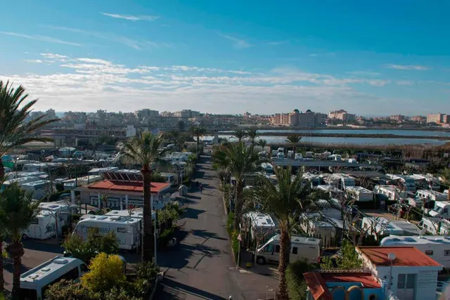 Camping Bahía de Santa Pola