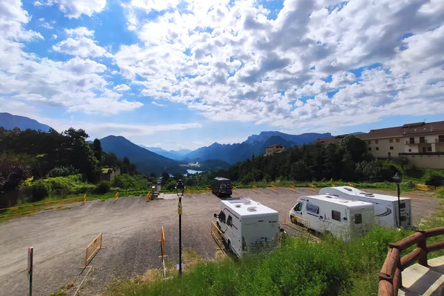 Àrea d'autocaravanes de Sant Llorenç de Morunys