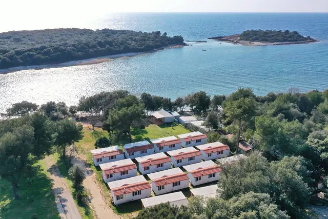 Kamp Grand Veles