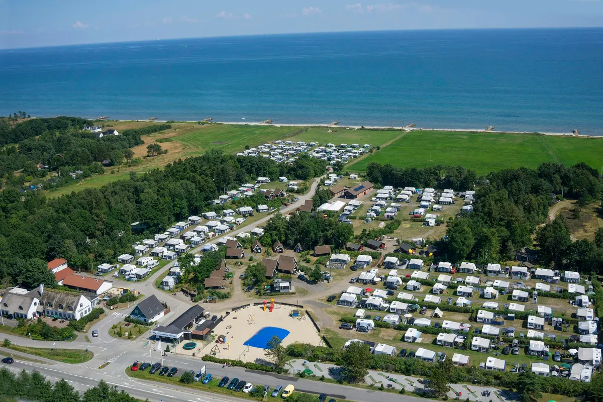 Svalereden Camping & Hytteby