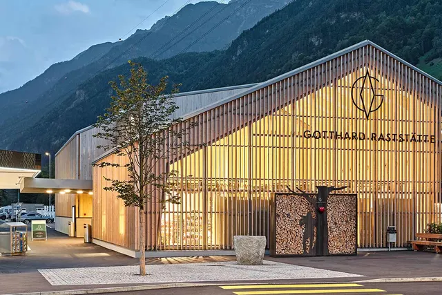 Stellplatz Autobahnraststätte Gotthard, Schattdorf