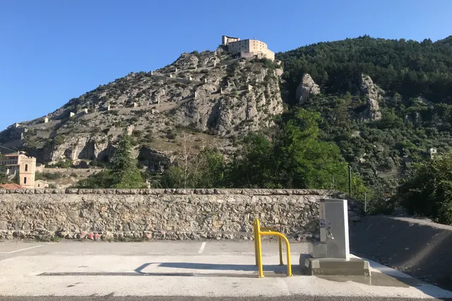 Aire camping-cars d’Entrevaux