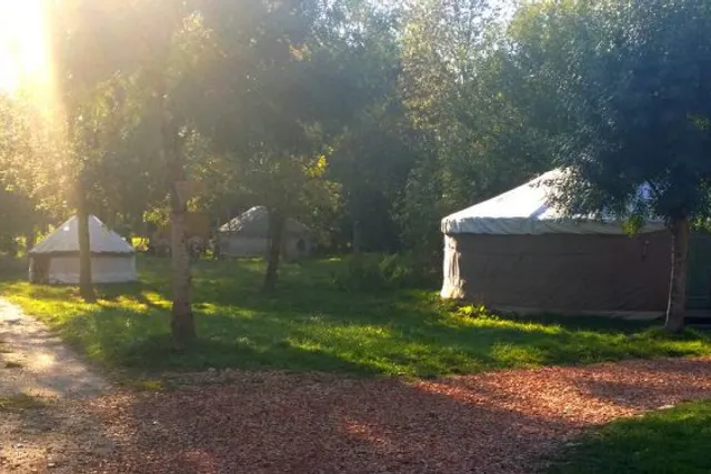 Le village des toiles