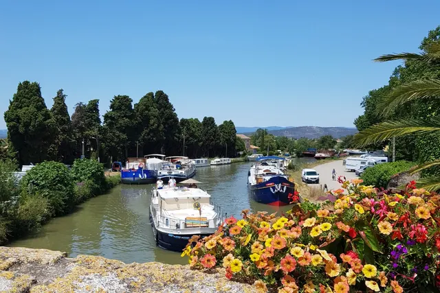 Parking Port du Somail