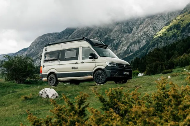 Aire de camping-car de Quarré-les-Tombes