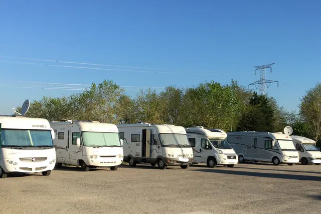 Aire Camping-Cars de Montvendre