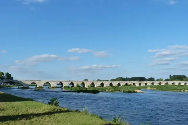 Aire de Châtenoy.