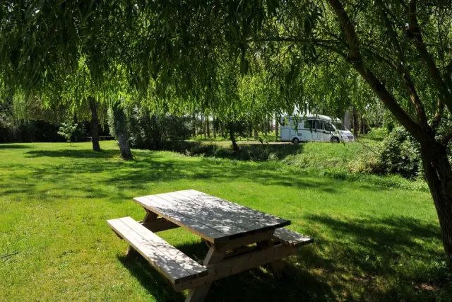 Aire de camping-car Marcilly-en-Villette