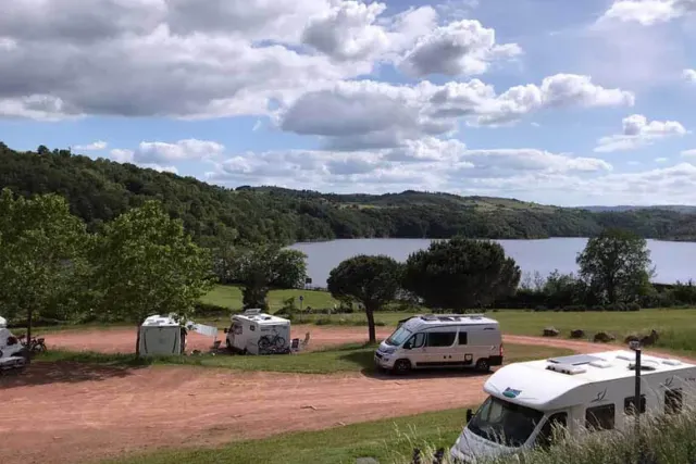 Aire de camping-car de Villerest