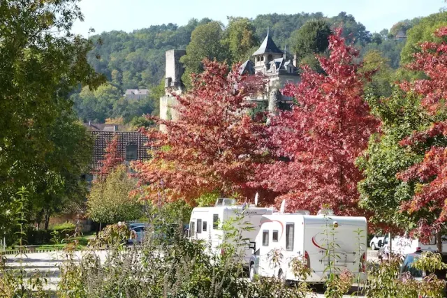 Aire communale de camping-car de Montignac-Lascaux