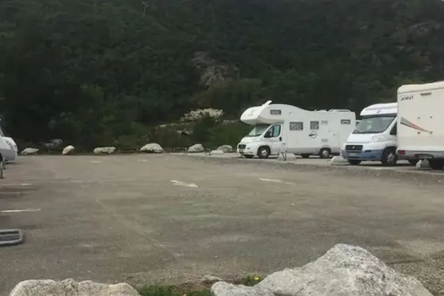 Aire Camping-cars Parc d'Espagne - Ax-les-Thermes
