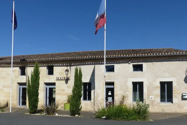 Aire de services de Saint-Romain-la-Virvée