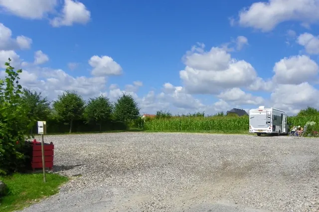 Aire de stationnement et de service de Mesnières-en-Bray