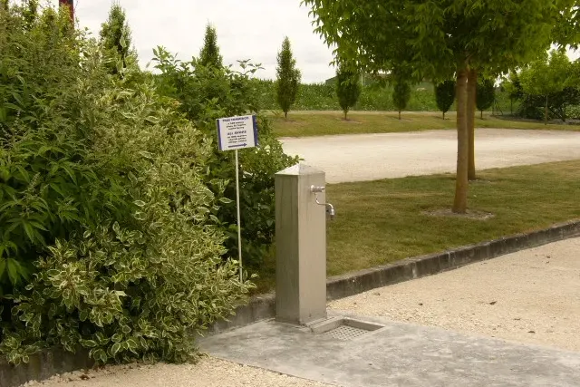 Aire de services camping-cars de Lignières-Sonneville
