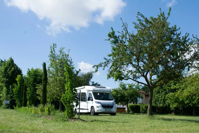 Caravan-Stellplatz Holz-Liebrich