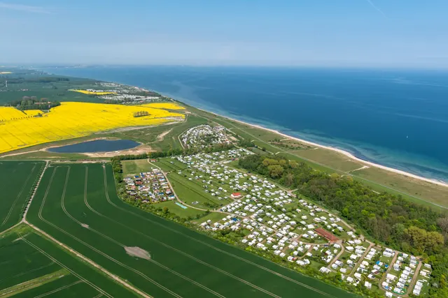 Die schönsten Campingplätze in Sleeswijk-Holstein — mit FKK-Camping Ostsee Rosenfelder Strand im Fokus