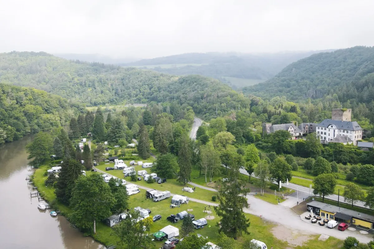 Campingplatz Schloß Langenau