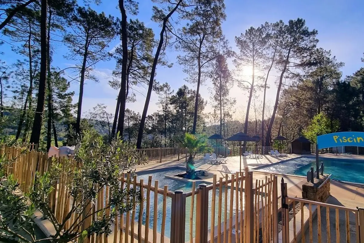 Camping Paradis - Bois Simonet