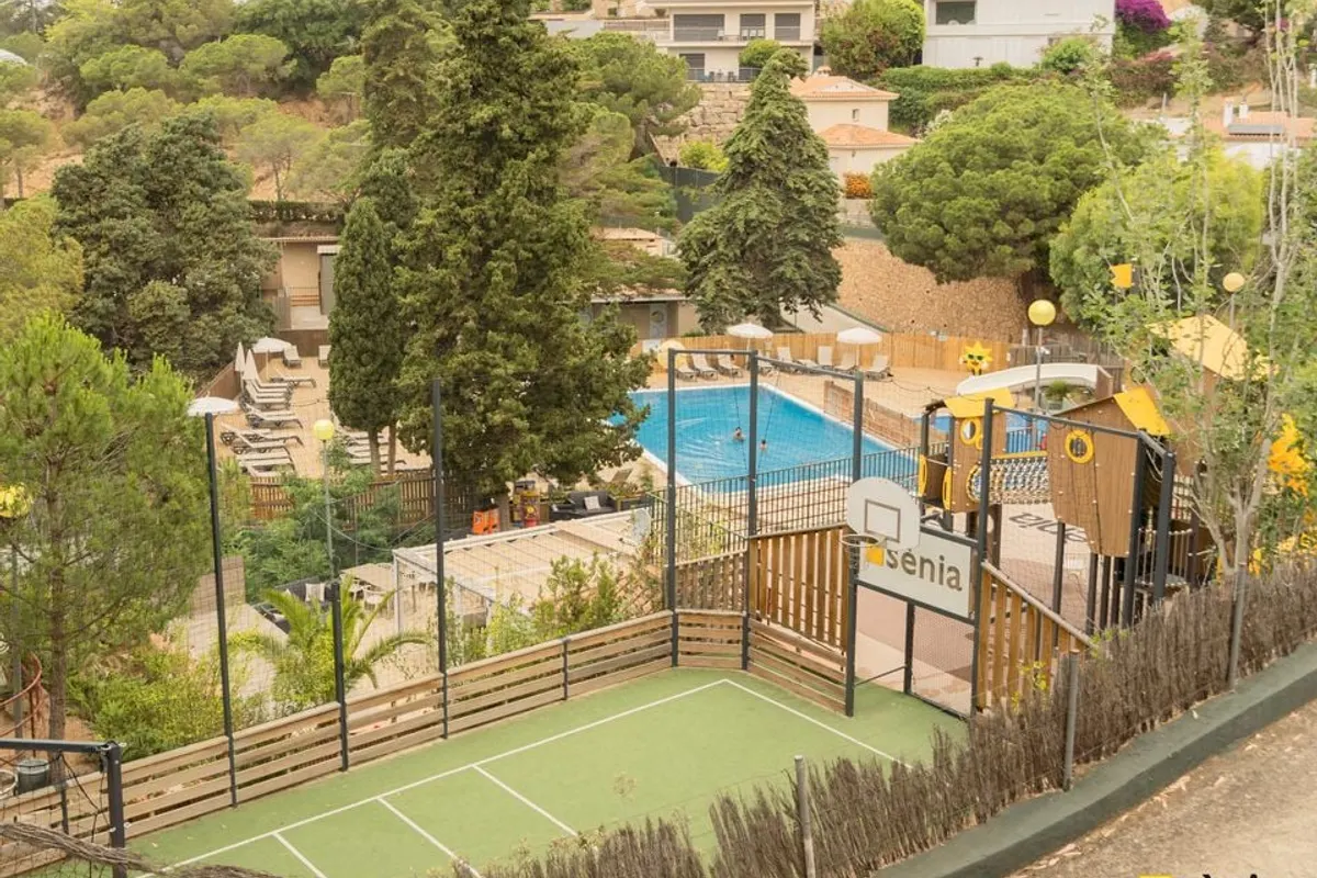 Camping Sènia Cala Canyelles