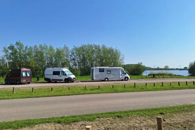 Camperplaats Stompaardsedijk Bernisse