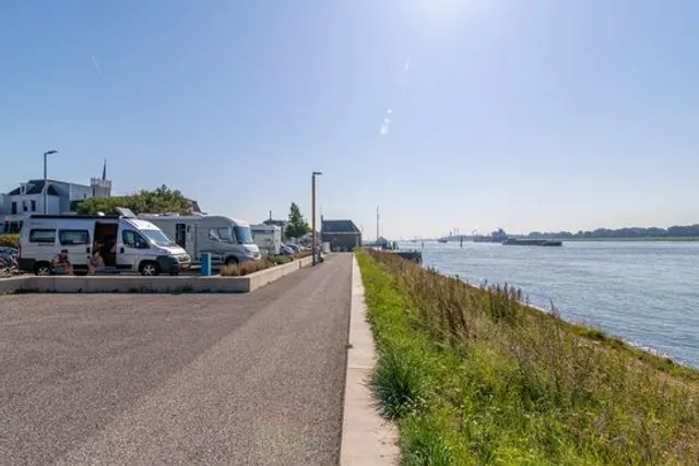 Camperplaatsen Haven Maassluis