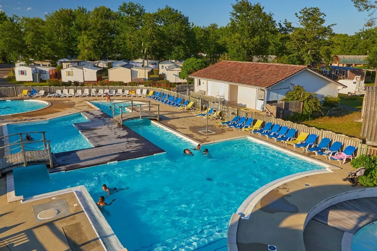Camping Azu Rivage