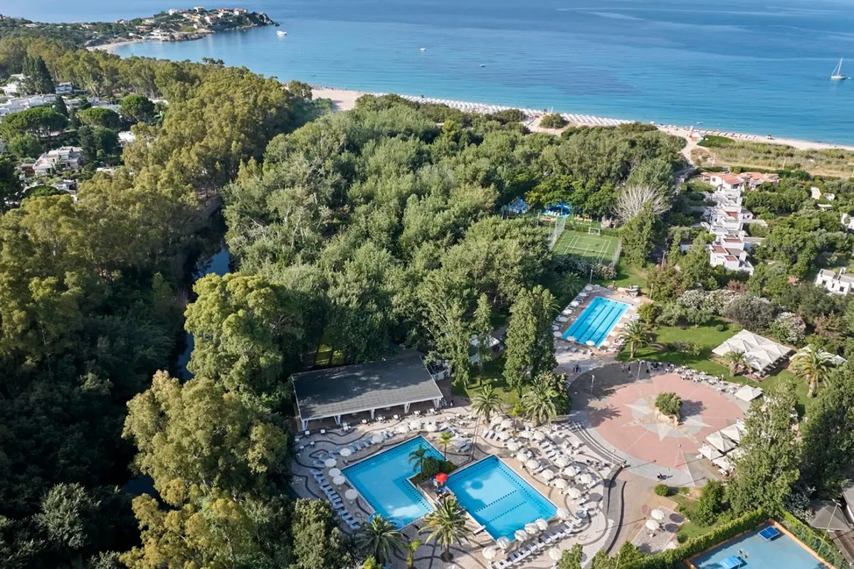 Calaserena Resort