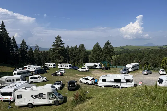 Kemping Bystrina