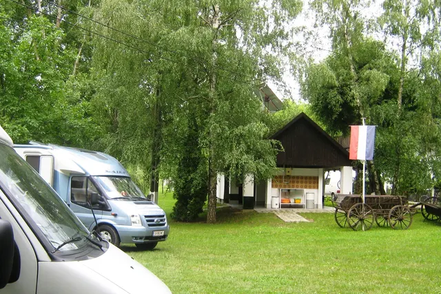 Camping & Bungalows Makó