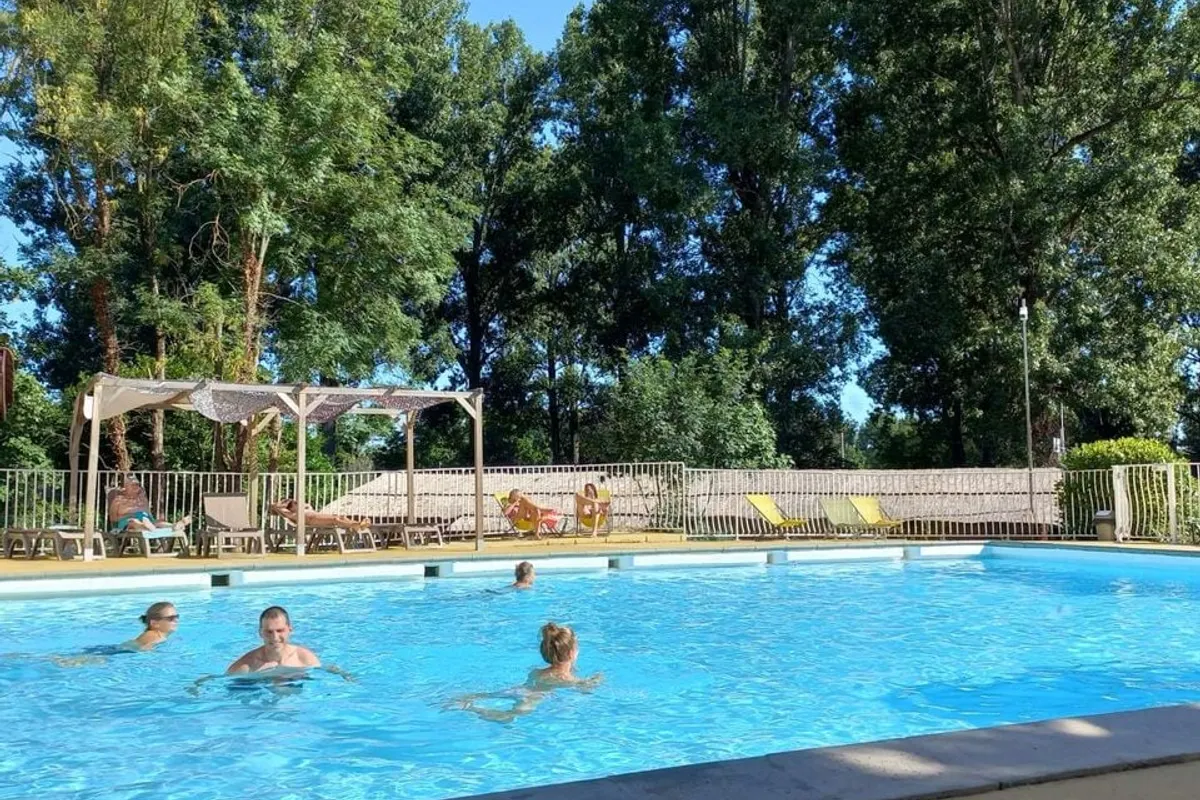 Camping Bois et Toilés