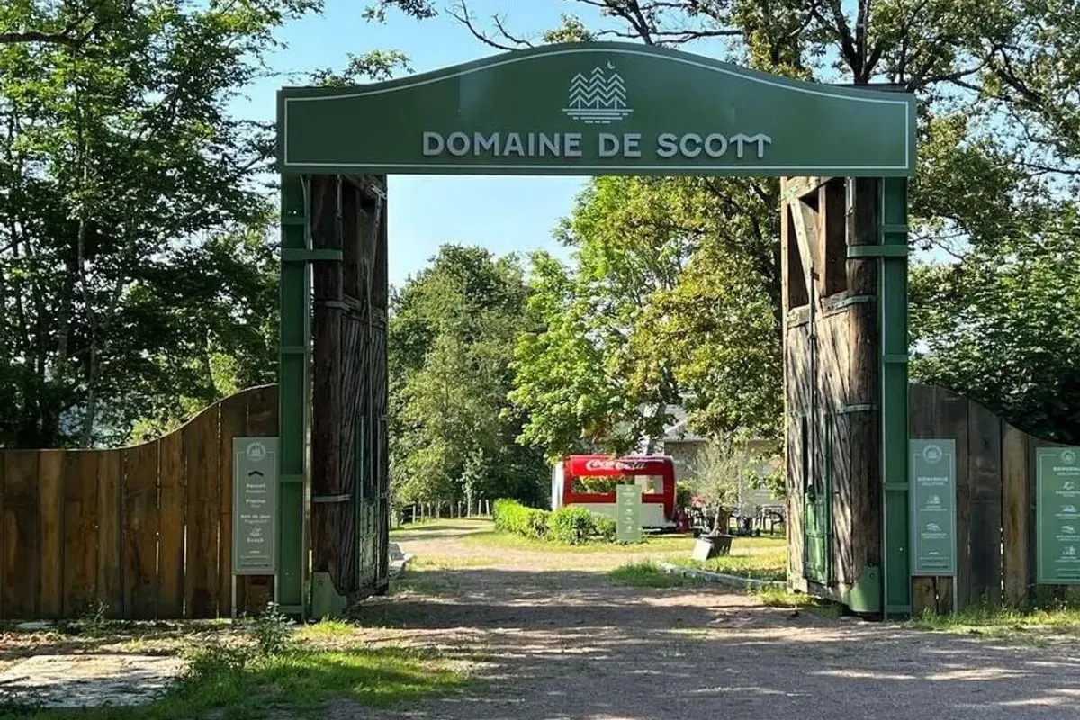 Ushuaïa Villages - Domaine de Scott