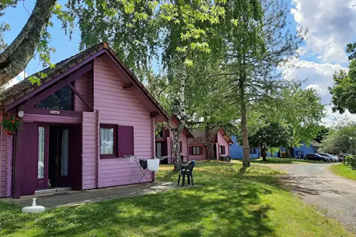 Camping de Bourbon-Lancy - Onlycamp