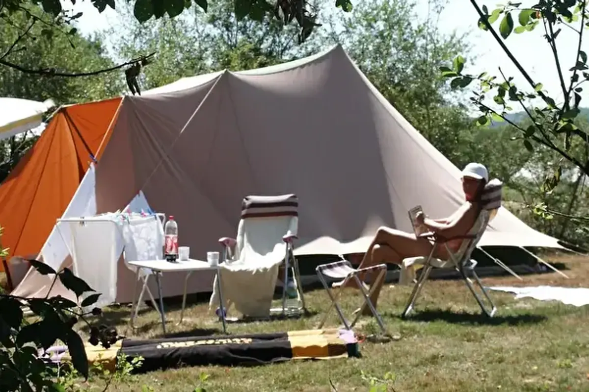 Camping Domaine De L'eglantière
