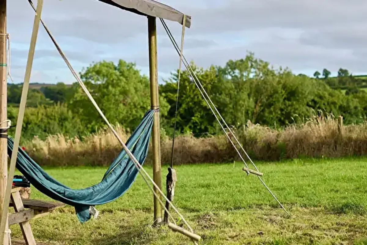 Billingsmoor Farm - Feather Down