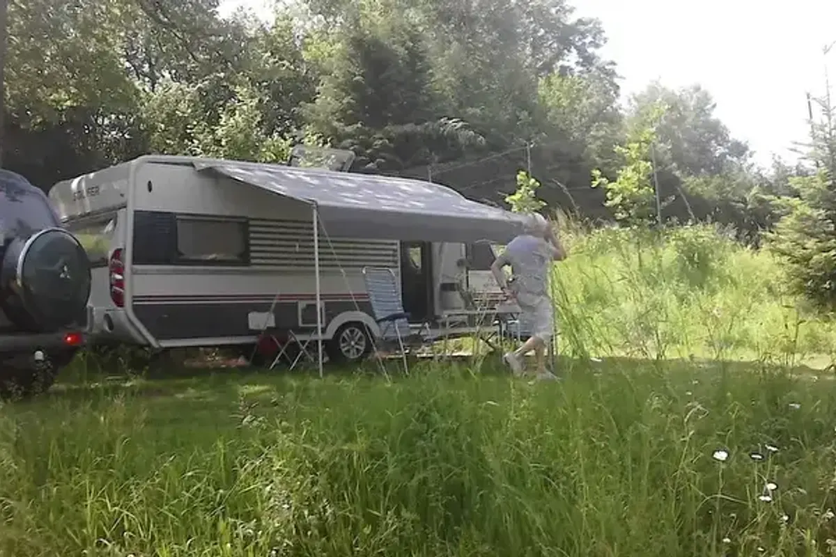 Camping Les Chelles