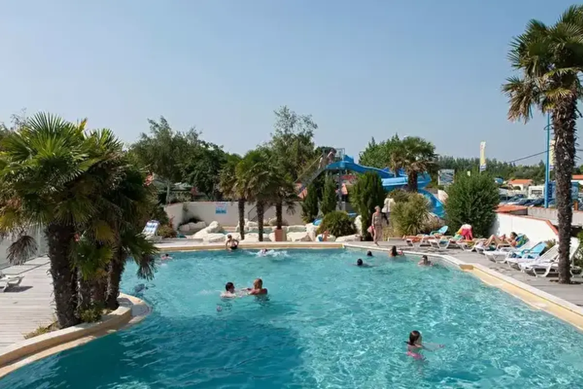 Camping l'Abri des Pins